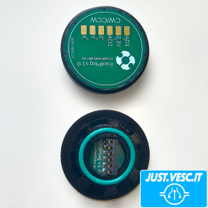 Lid-mounted Footpad Connector